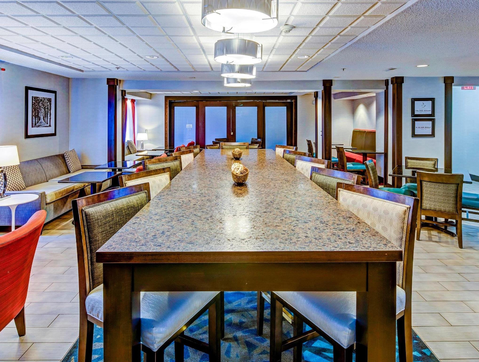 Hampton Inn Kent/Akron Area Εξωτερικό φωτογραφία