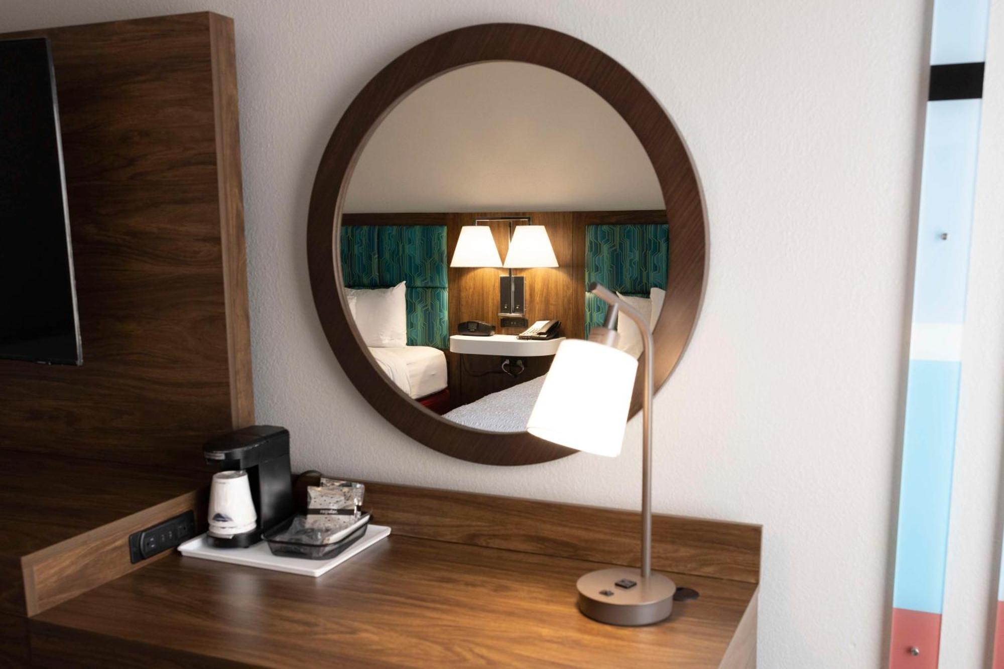 Hampton Inn Kent/Akron Area Εξωτερικό φωτογραφία