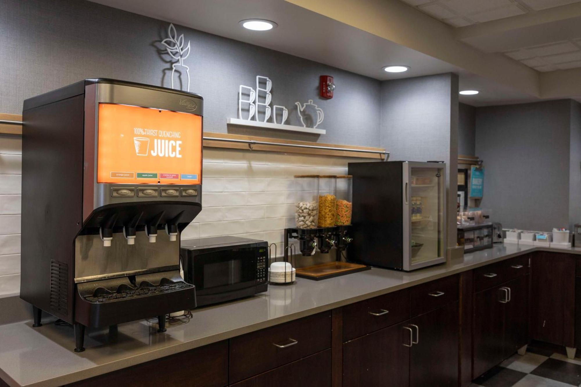 Hampton Inn Kent/Akron Area Εξωτερικό φωτογραφία