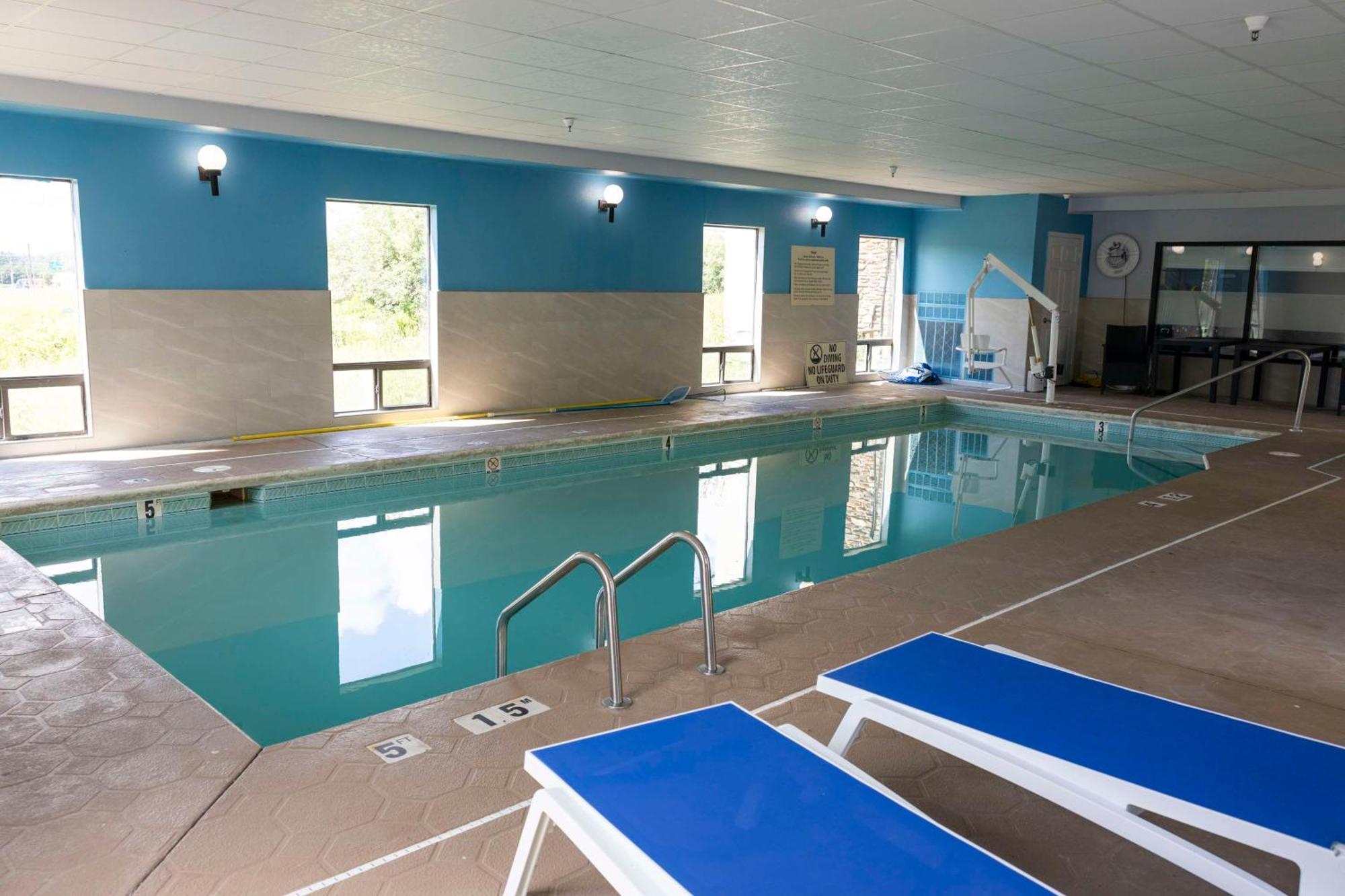 Hampton Inn Kent/Akron Area Εξωτερικό φωτογραφία