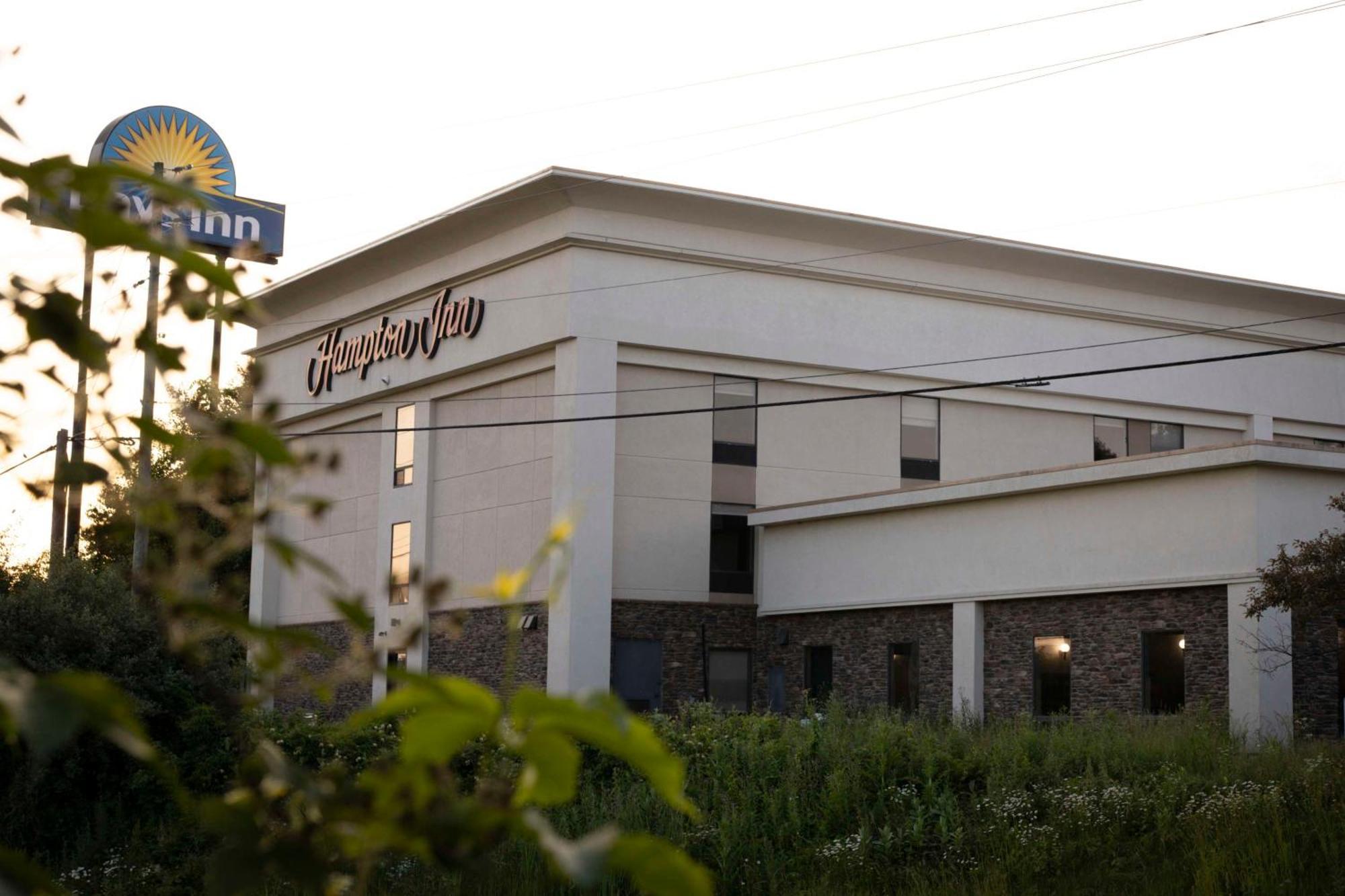 Hampton Inn Kent/Akron Area Εξωτερικό φωτογραφία